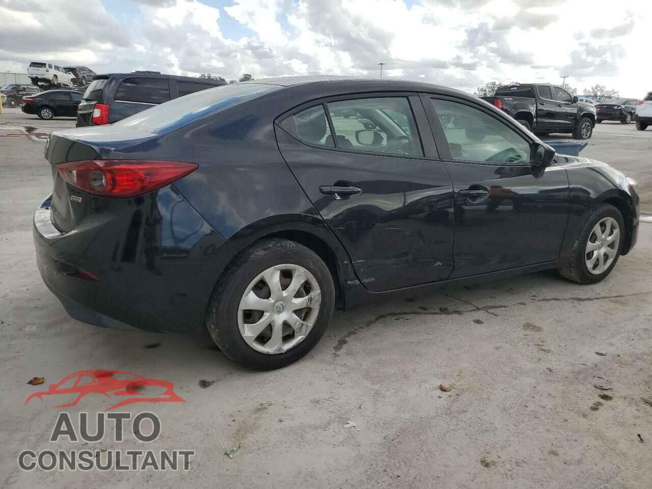MAZDA 3 2017 - 3MZBN1U78HM139032
