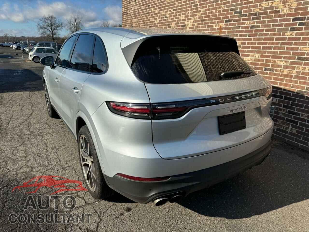 PORSCHE CAYENNE 2019 - WP1AB2AY2KDA62508