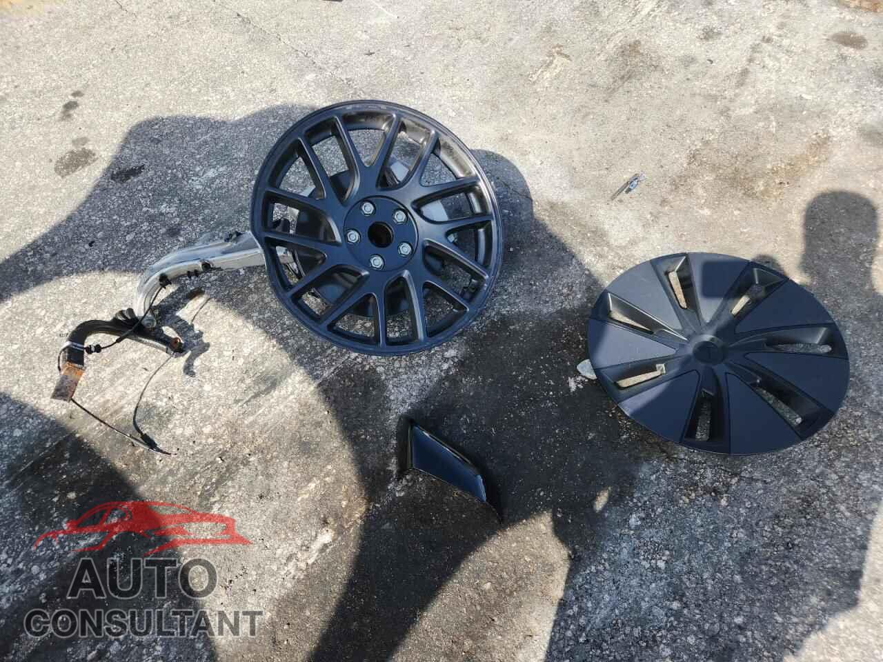 TESLA MODEL 3 2026 - 5YJ3E1EA8TF155455