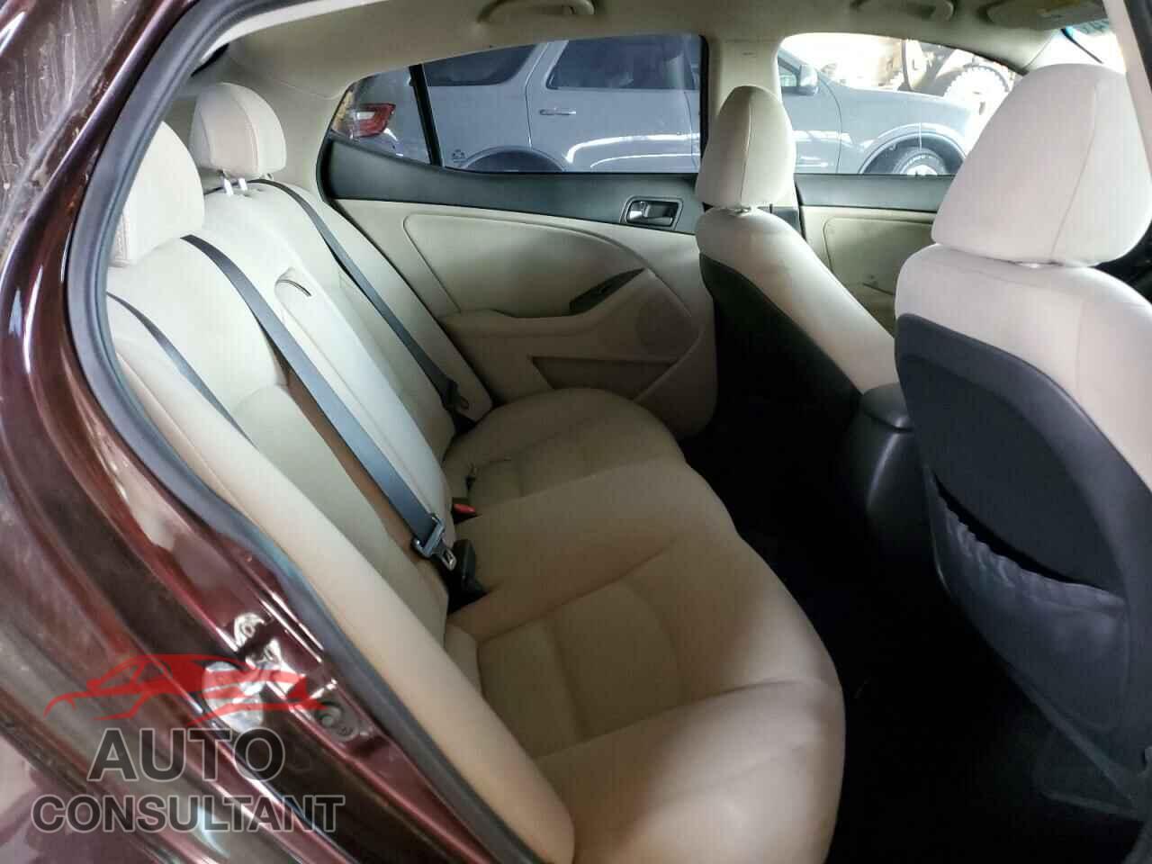 KIA OPTIMA 2015 - 5XXGM4A78FG481130