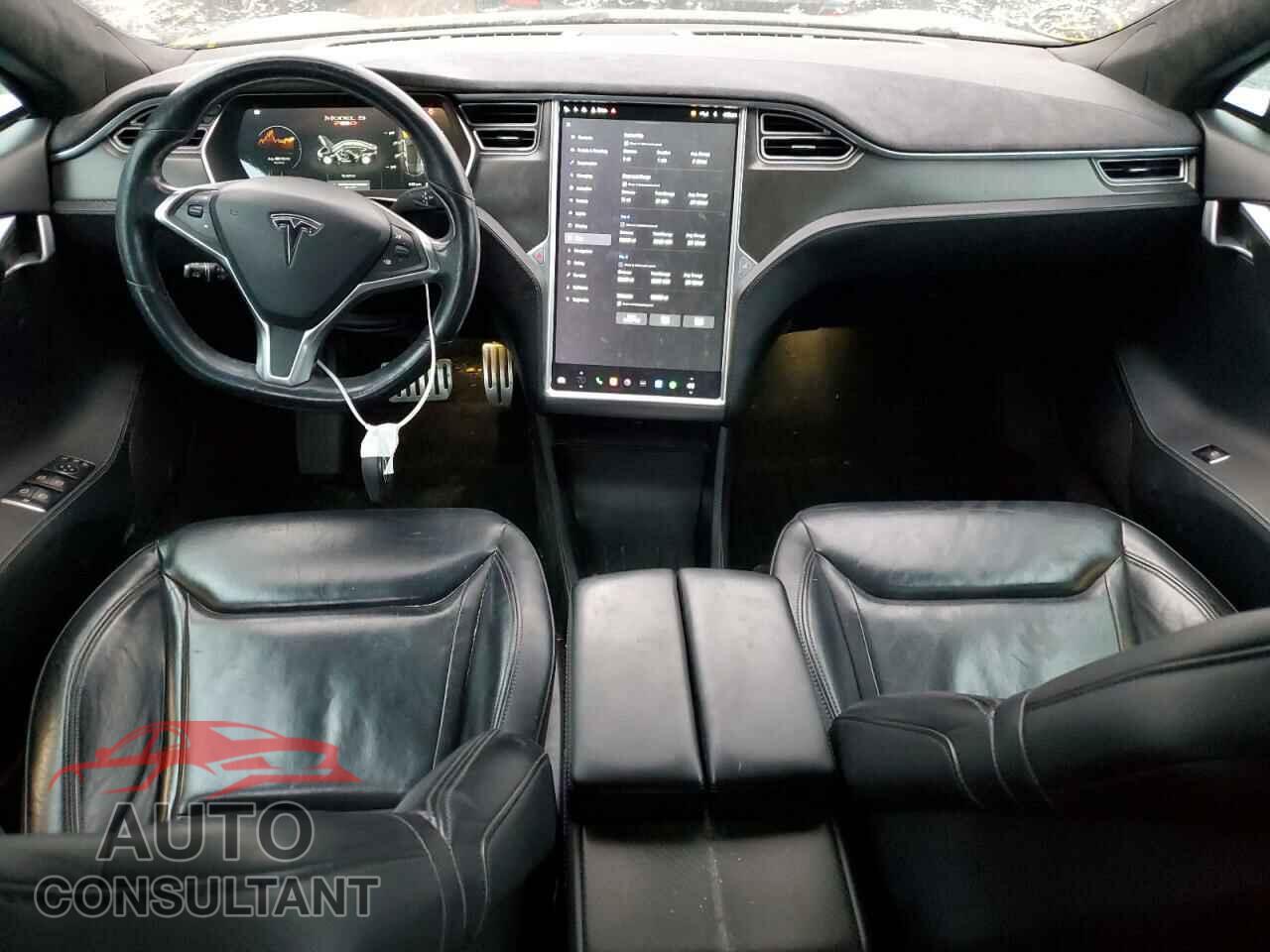 TESLA MODEL S 2015 - 5YJSA4H49FF083636