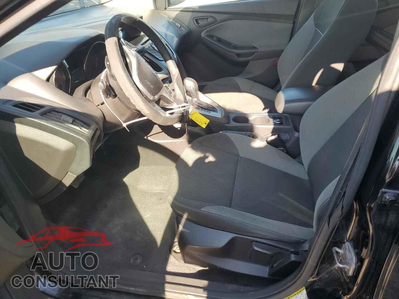 FORD FOCUS 2012 - 1FAHP3F22CL216949