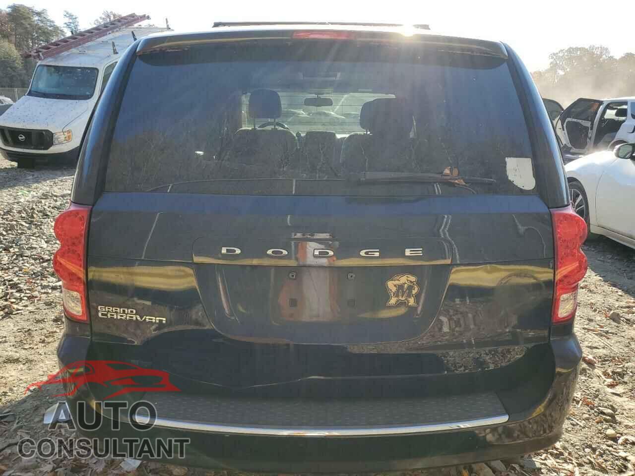 DODGE CARAVAN 2011 - 2D4RN3DG7BR696840