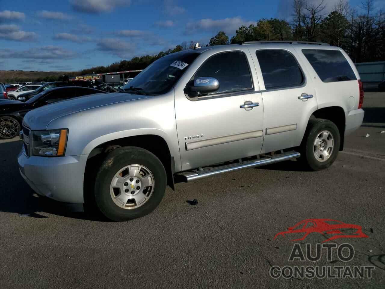 CHEVROLET TAHOE 2012 - 1GNSKBE03CR135004