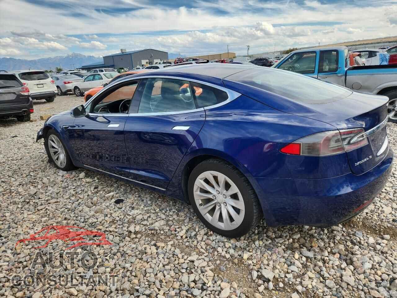 TESLA MODEL S 2017 - 5YJSA1E26HF198439