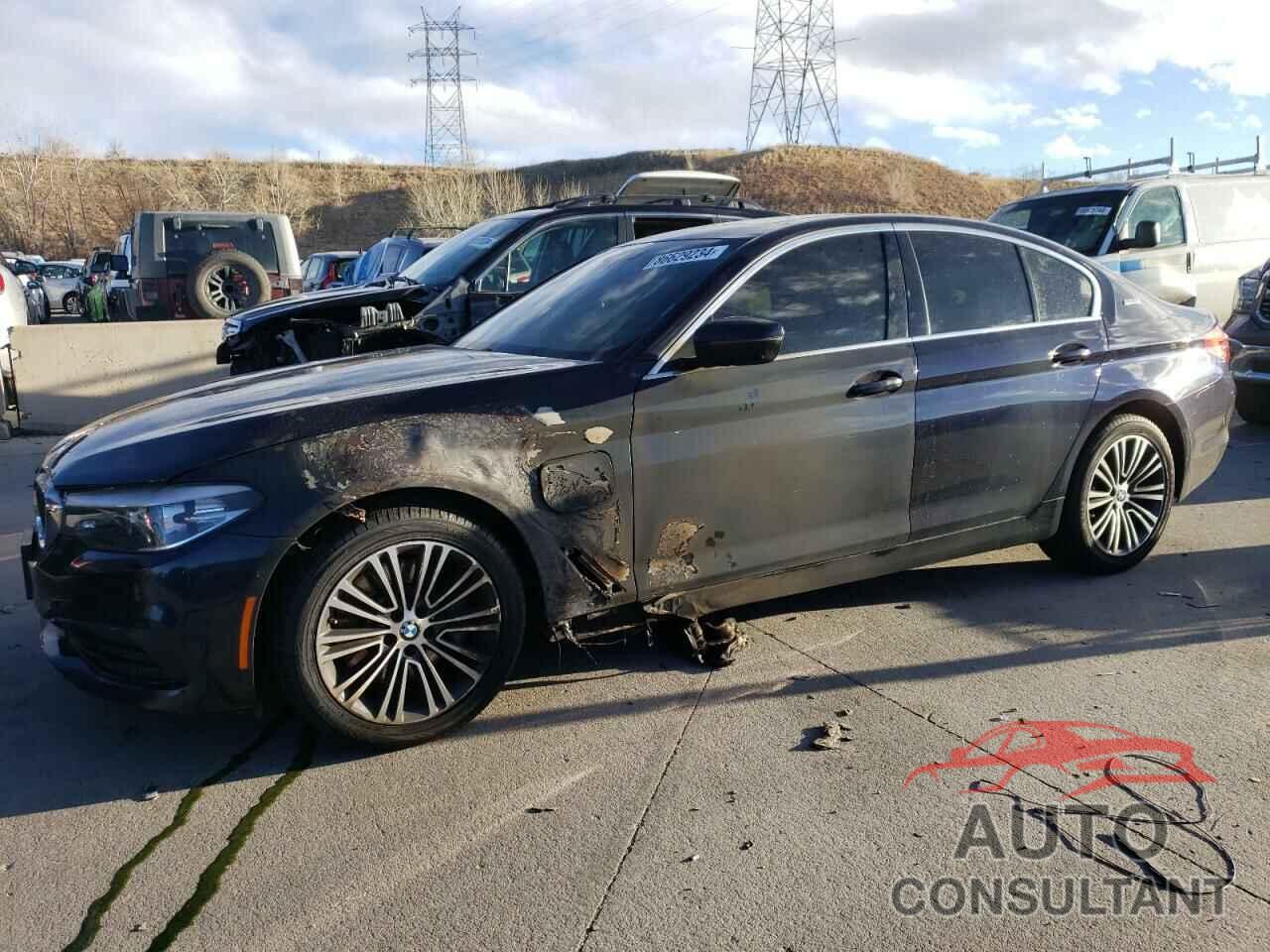 BMW 5 SERIES 2019 - WBAJB1C58KB376073