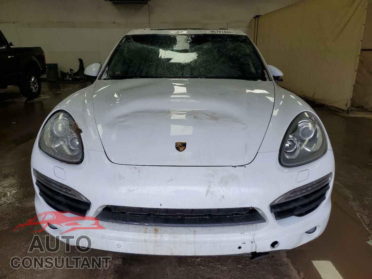 PORSCHE CAYENNE 2014 - WP1AE2A28ELA51431
