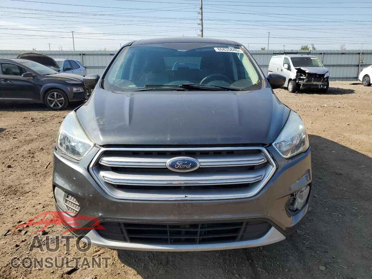 FORD ESCAPE 2017 - 1FMCU9G92HUB58267