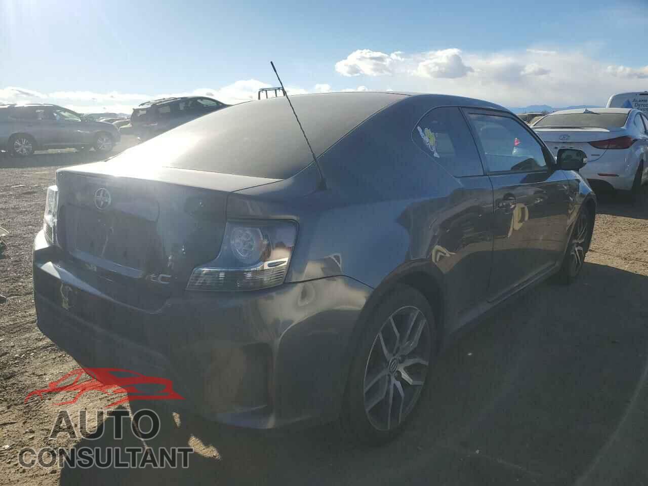 TOYOTA SCION 2014 - JTKJF5C74E3076702