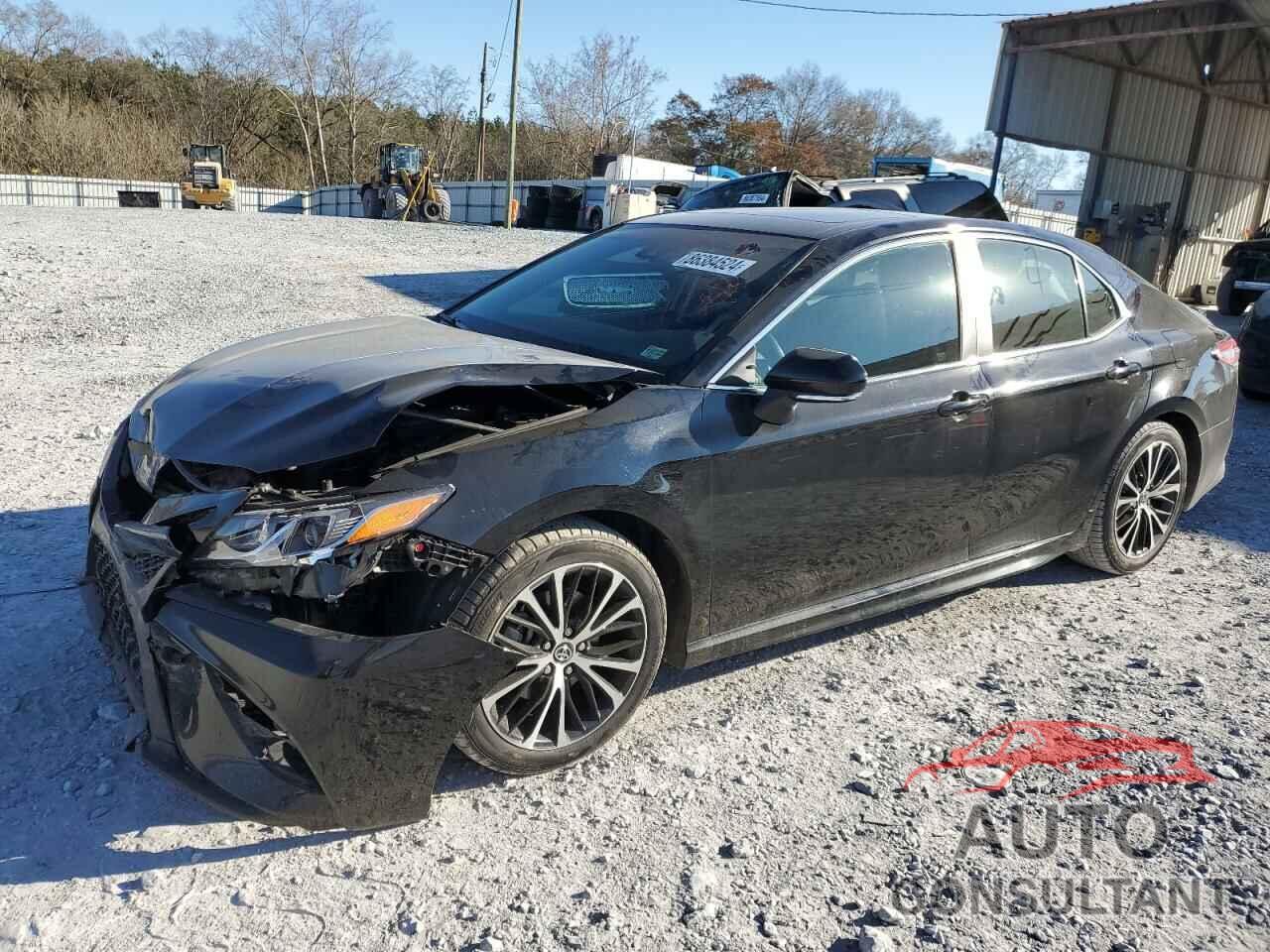 TOYOTA CAMRY 2018 - 4T1B11HKXJU028329