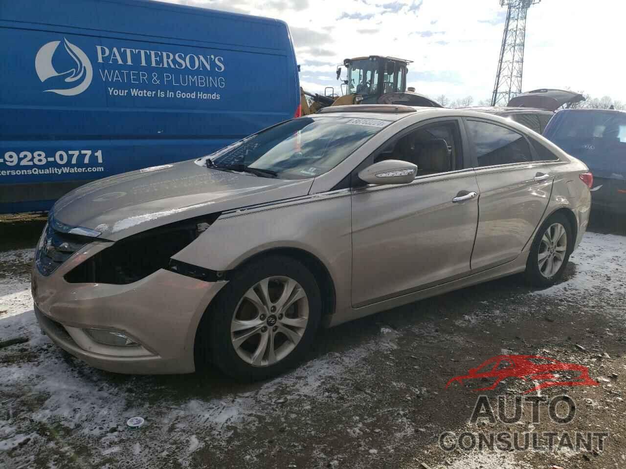 HYUNDAI SONATA 2011 - 5NPEC4AC0BH271871