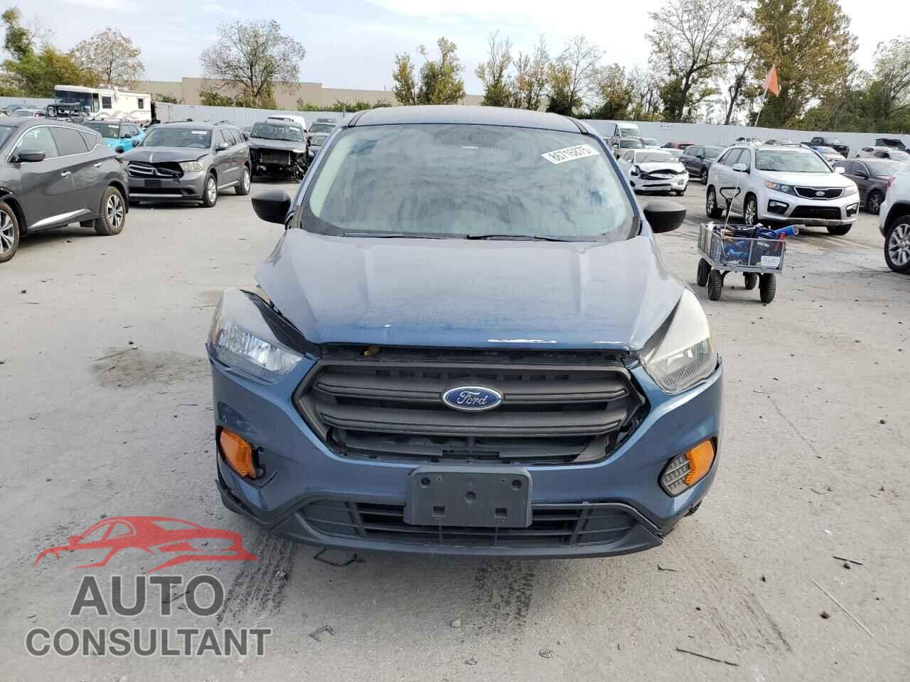 FORD ESCAPE 2018 - 1FMCU0F7XJUC28521