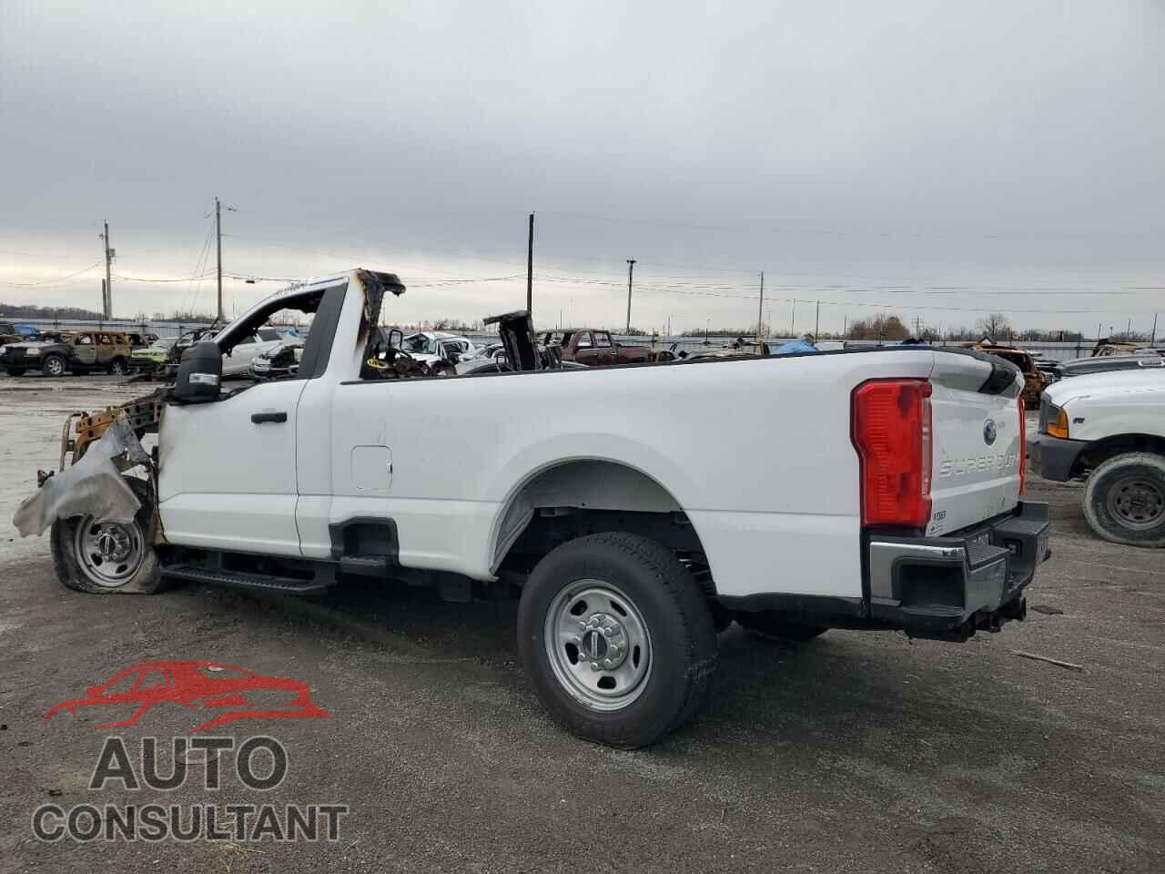 FORD F350 2023 - 1FTRF3AA1PED40639