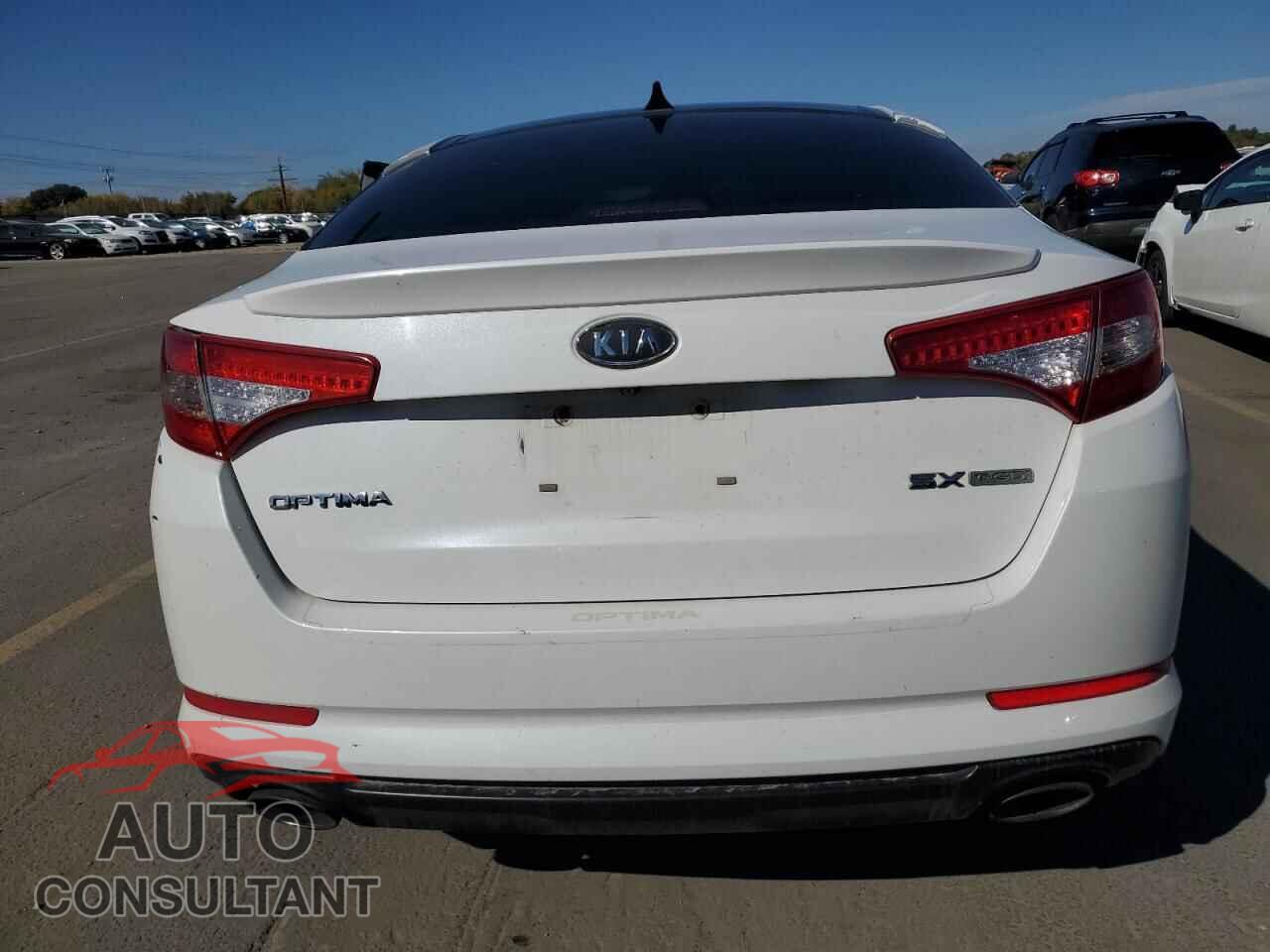 KIA OPTIMA 2012 - 5XXGR4A65CG075486