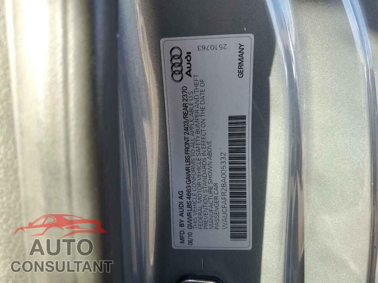 AUDI A5 2011 - WAUCFAFR2BA005332