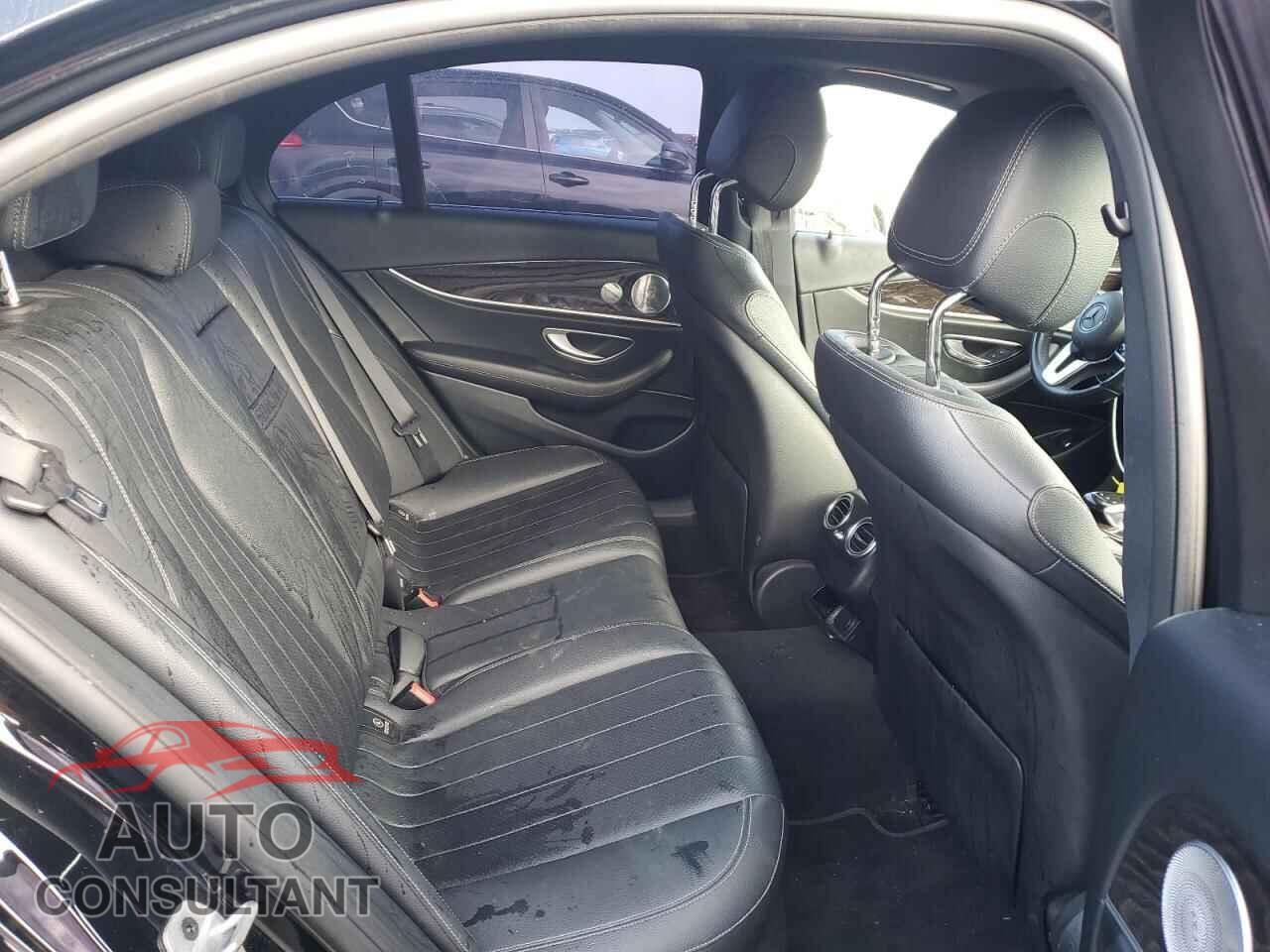 MERCEDES-BENZ E-CLASS 2020 - WDDZF8DB9LA703827