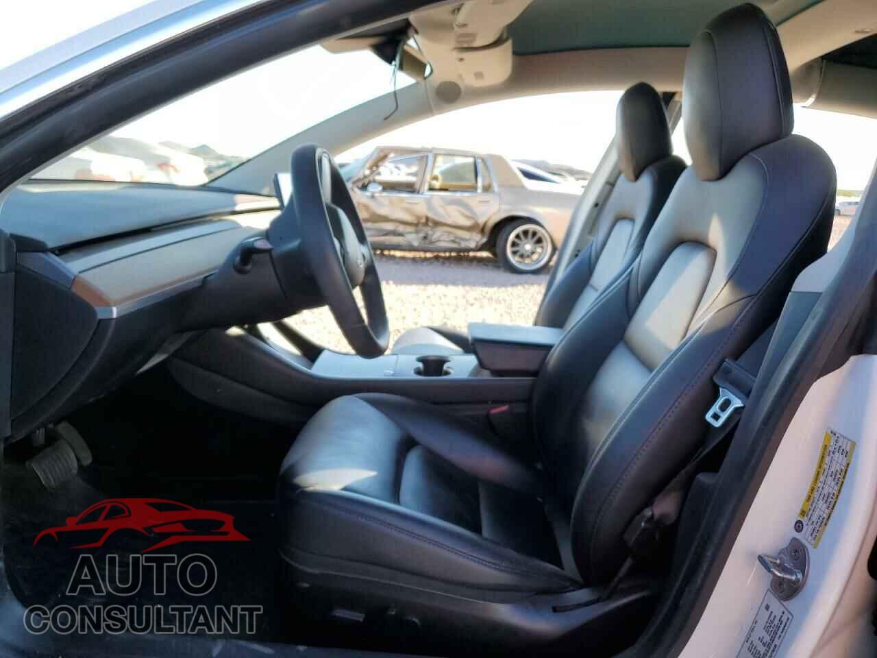 TESLA MODEL 3 2020 - 5YJ3E1EA2LF706186