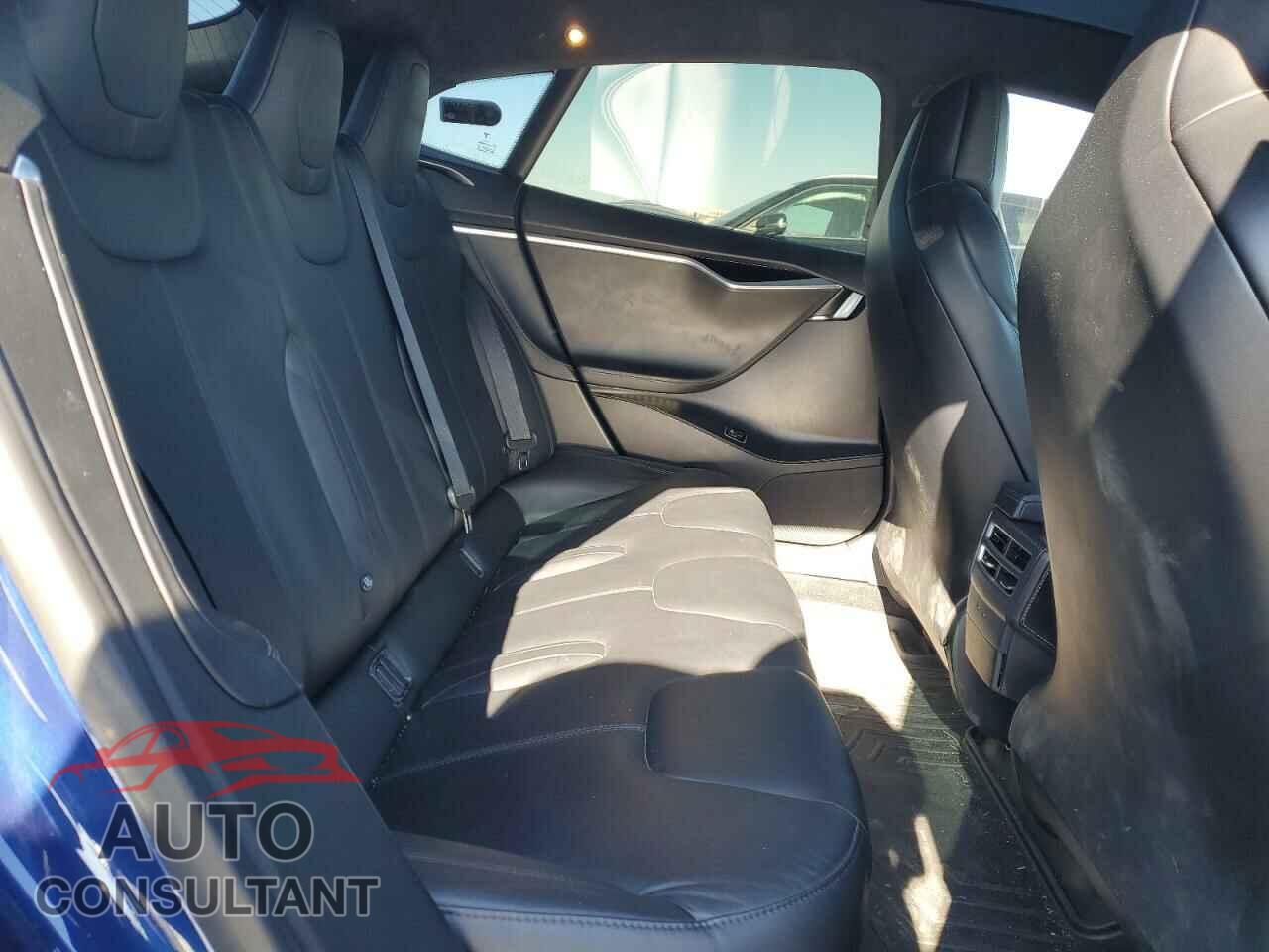 TESLA MODEL S 2017 - 5YJSA1E23HF190525