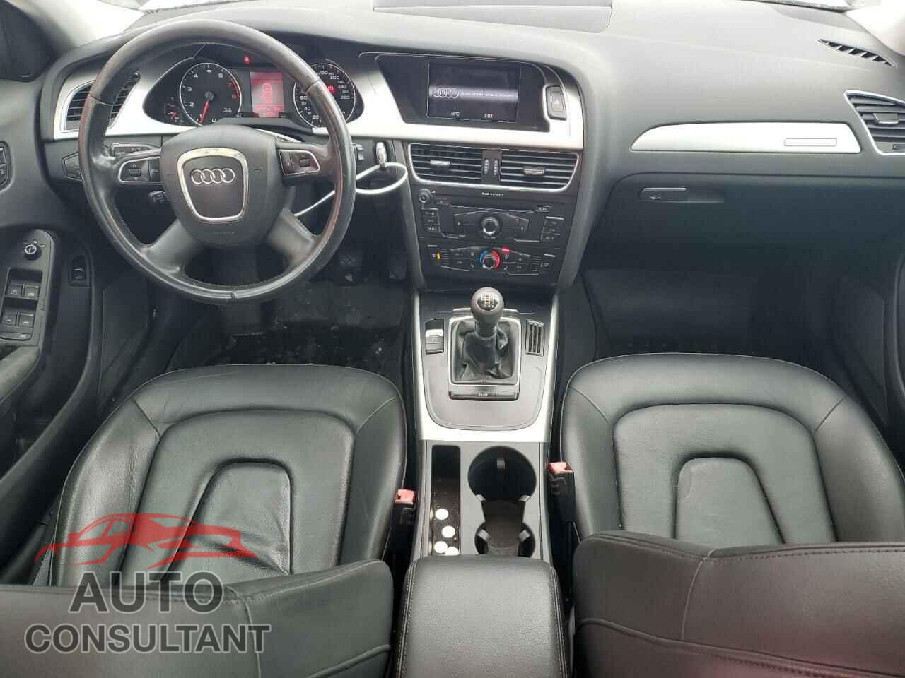 AUDI A4 2012 - WAUDFCFL6CN010605