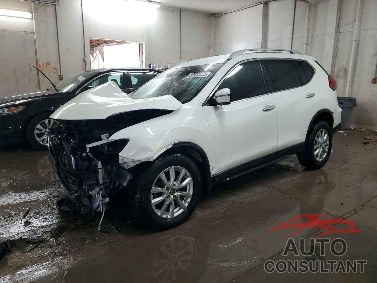 NISSAN ROGUE 2017 - 5N1AT2MT6HC862544