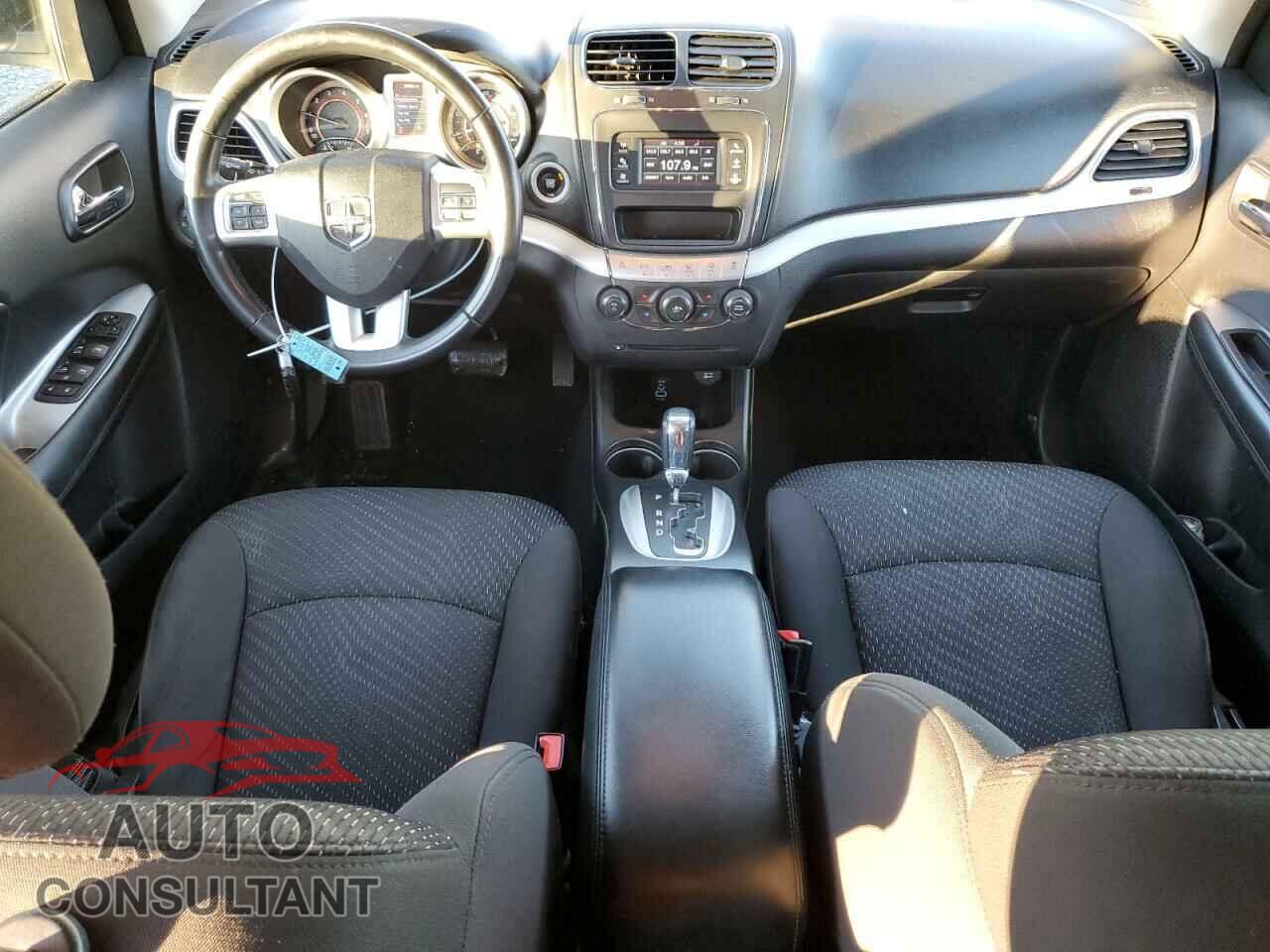 DODGE JOURNEY 2018 - 3C4PDCAB2JT429147