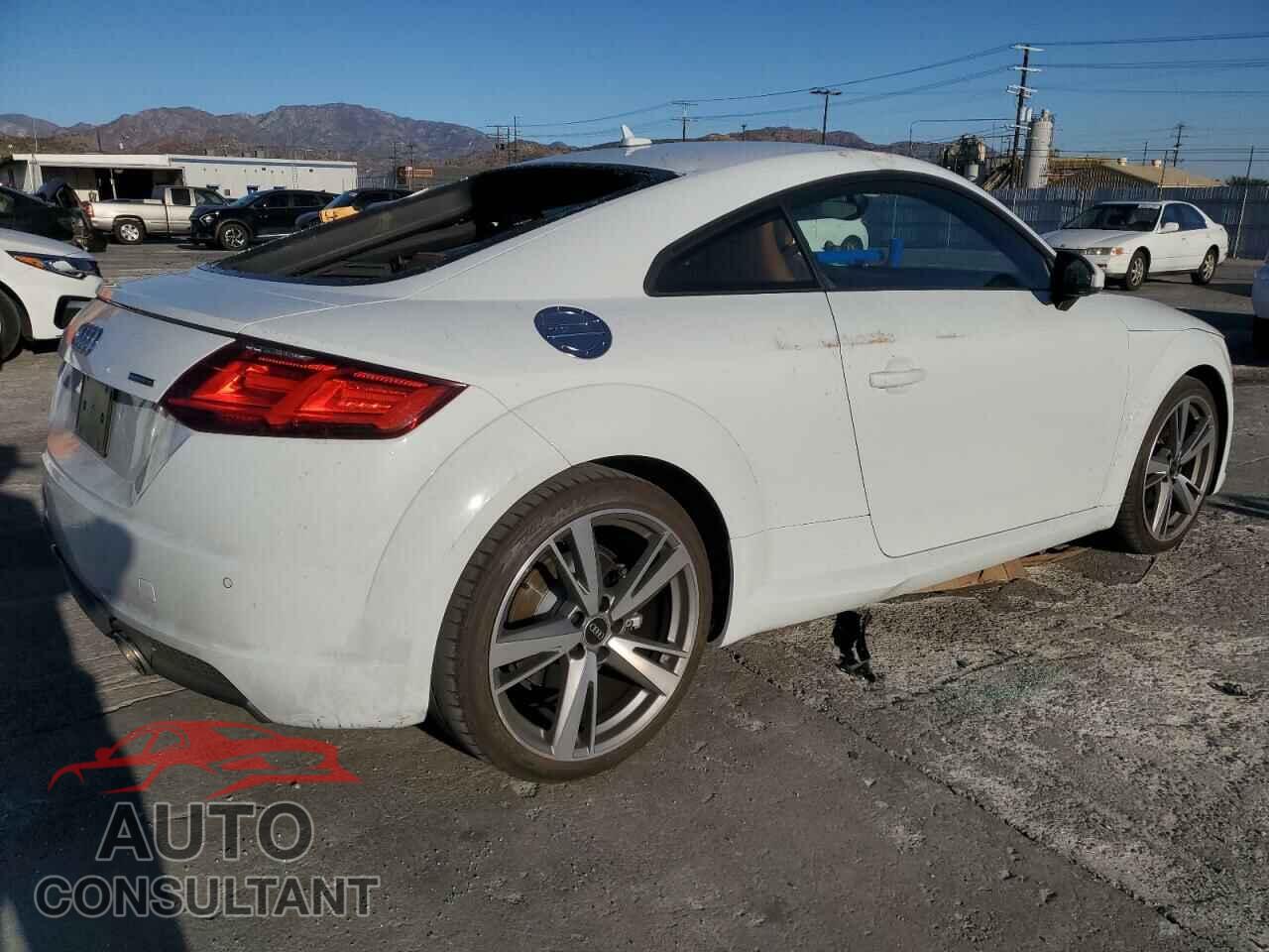 AUDI TT 2023 - TRUAEAFV7P1008024