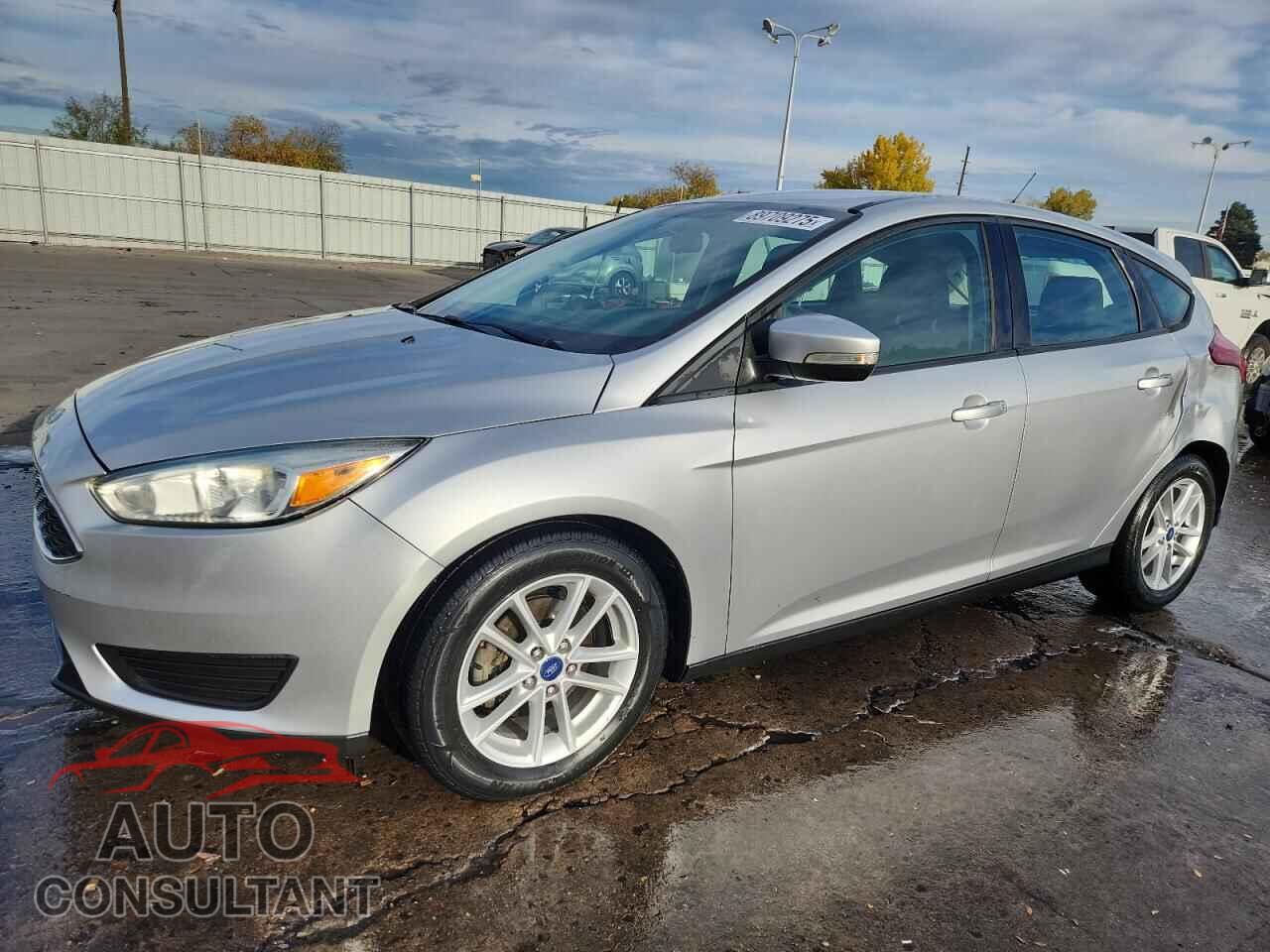 FORD FOCUS 2017 - 1FADP3K29HL259115