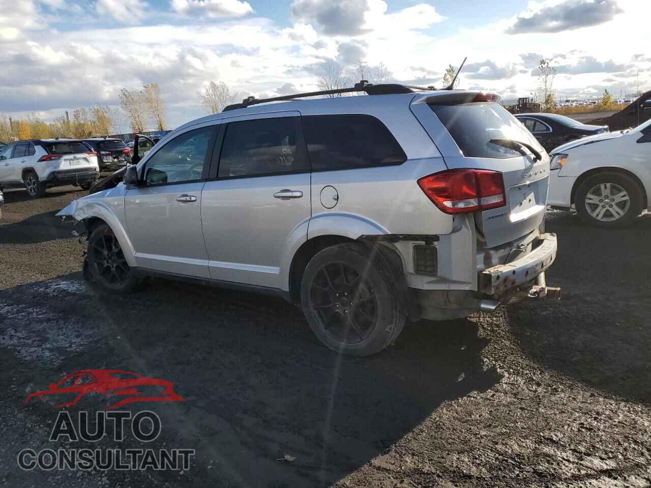 DODGE JOURNEY 2013 - 3C4PDCCG7DT724032