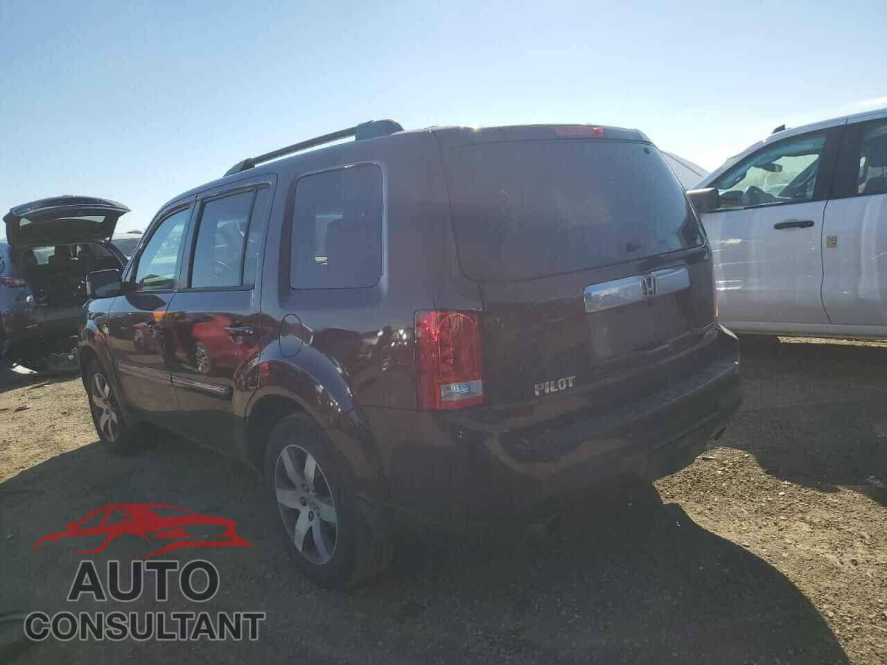 HONDA PILOT 2012 - 5FNYF4H96CB019833