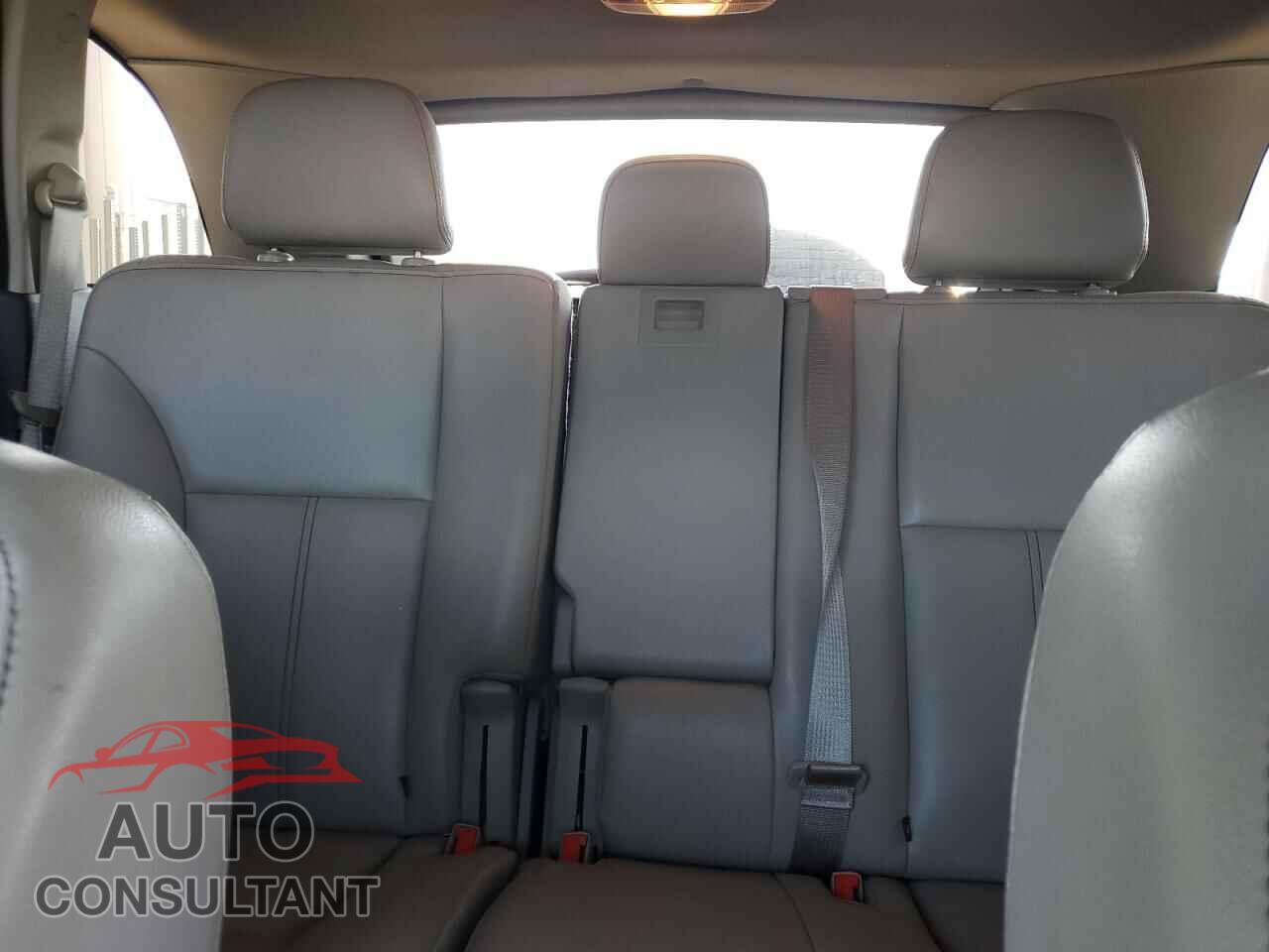 FORD EDGE 2011 - 2FMDK3JC4BBA52623