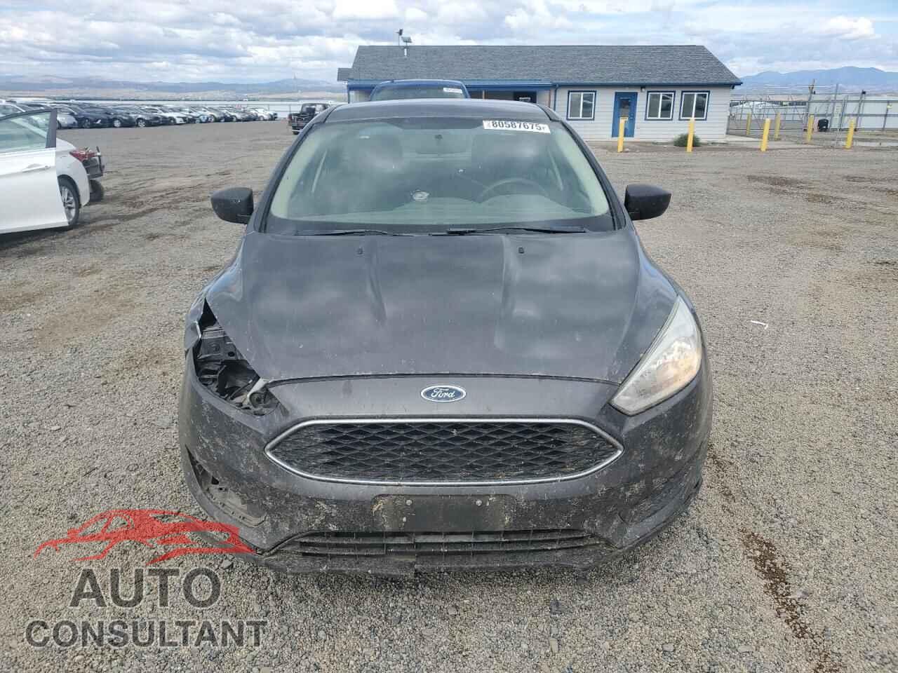 FORD FOCUS 2017 - 1FADP3E28HL246335