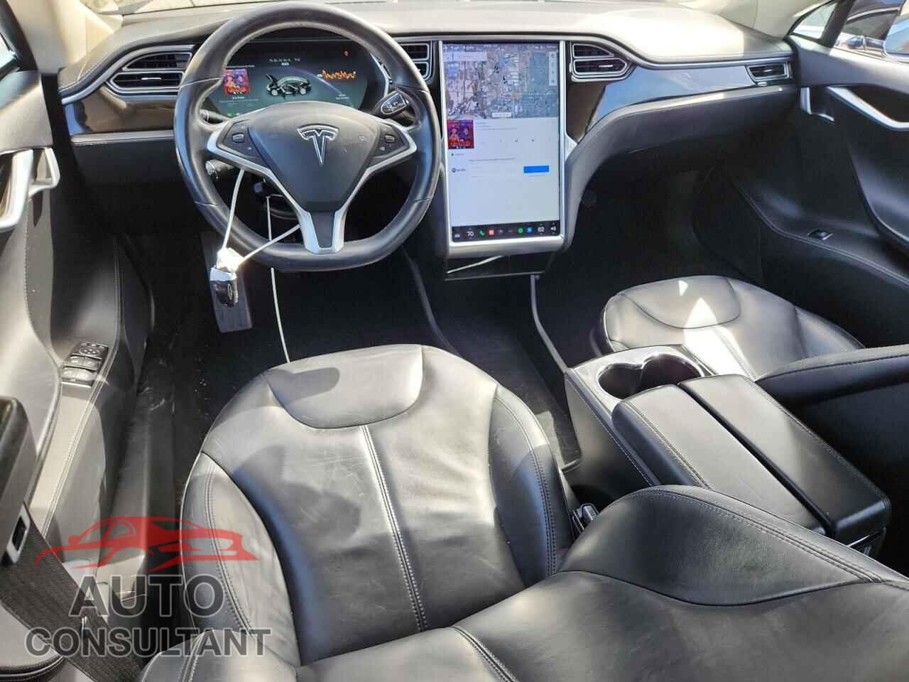 TESLA MODEL S 2014 - 5YJSA1S1XEFP40682