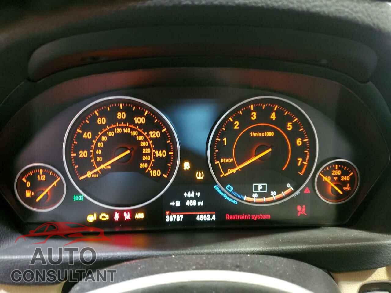 BMW 3 SERIES 2018 - WBA8B9G58JNU57708