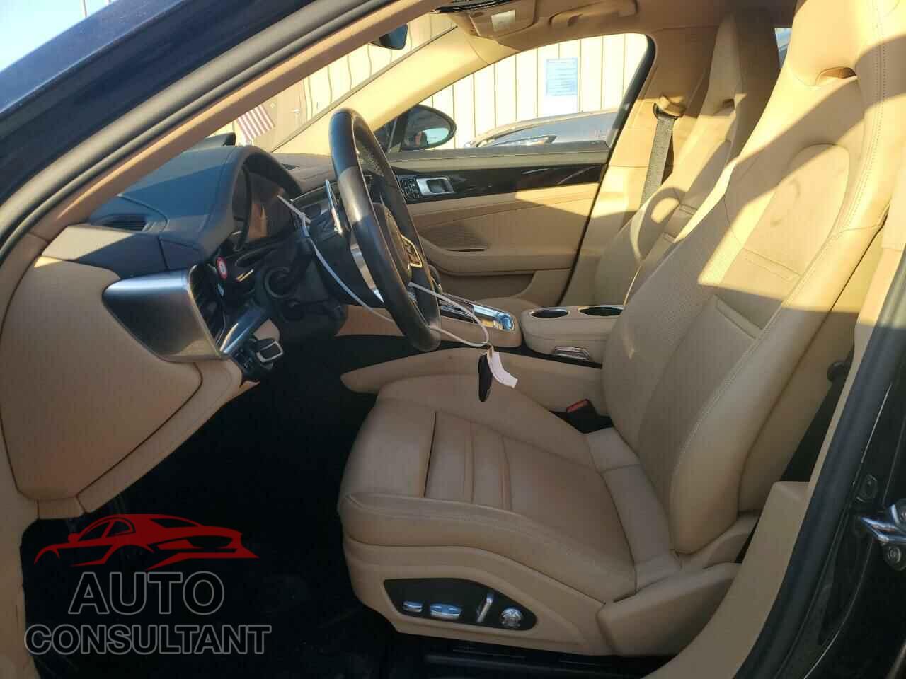 PORSCHE PANAMERA 2020 - WP0AA2A70LL100403