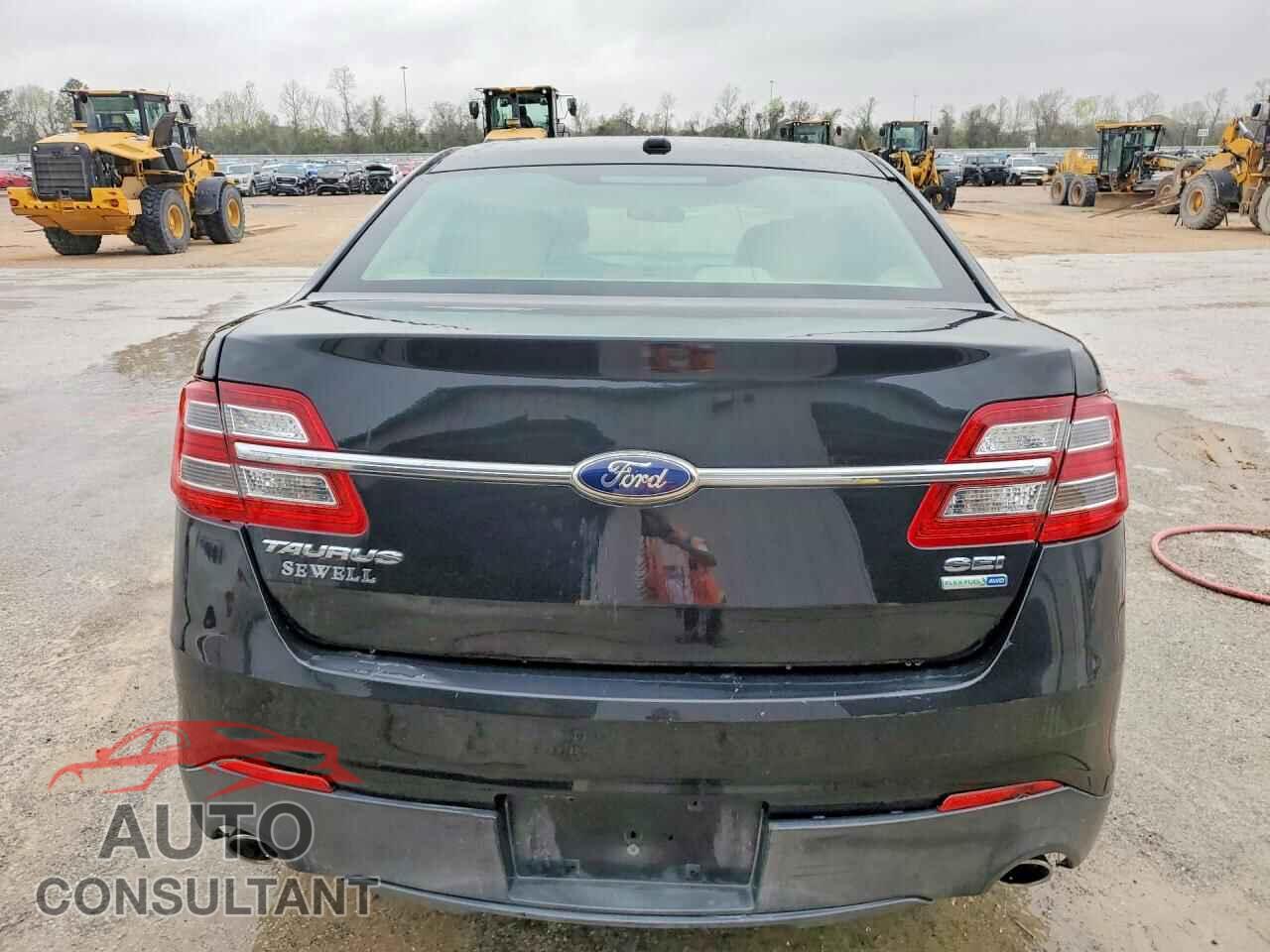 FORD TAURUS 2013 - 1FAHP2H83DG139353