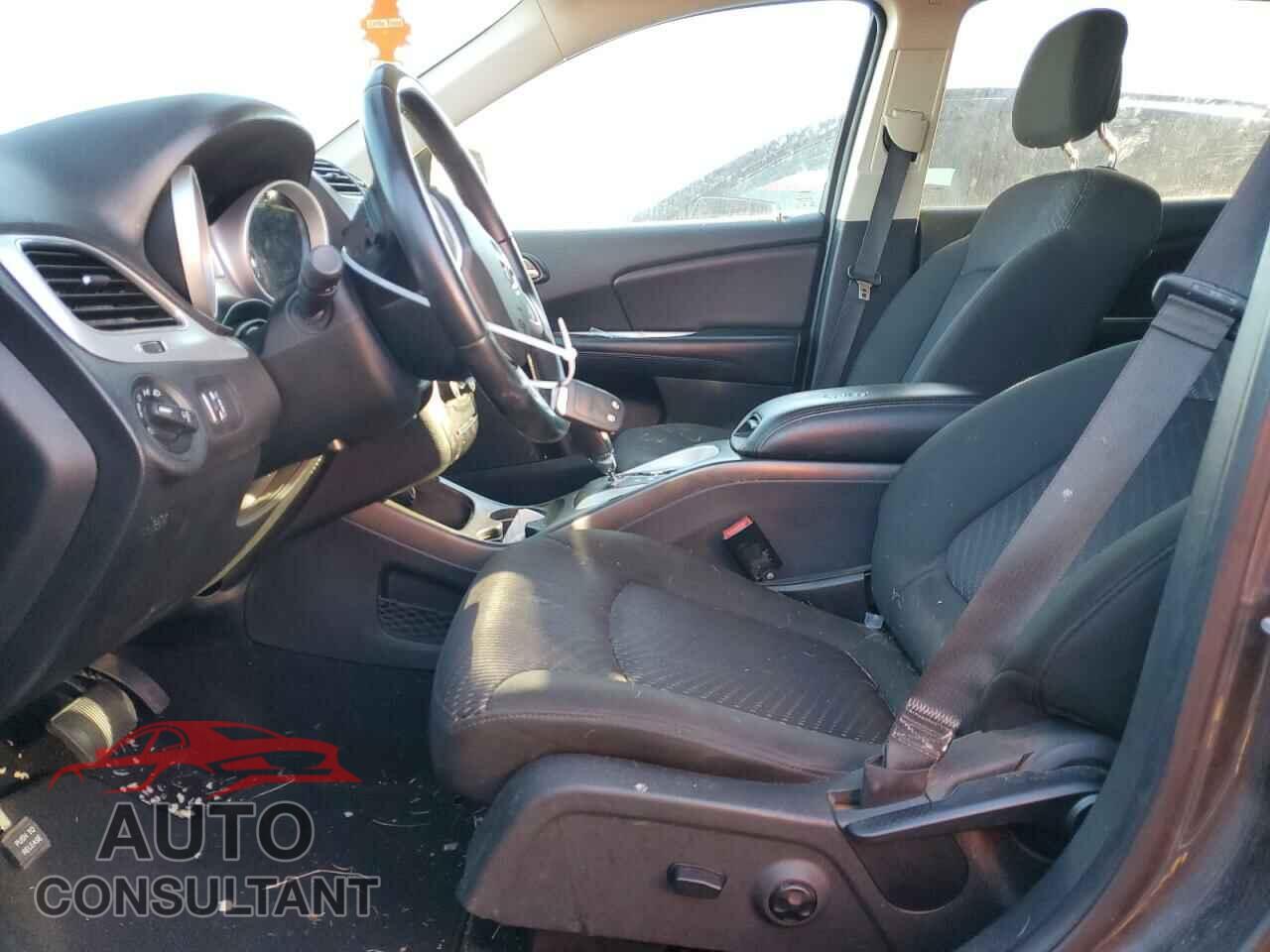 DODGE JOURNEY 2019 - 3C4PDCBB4KT751157