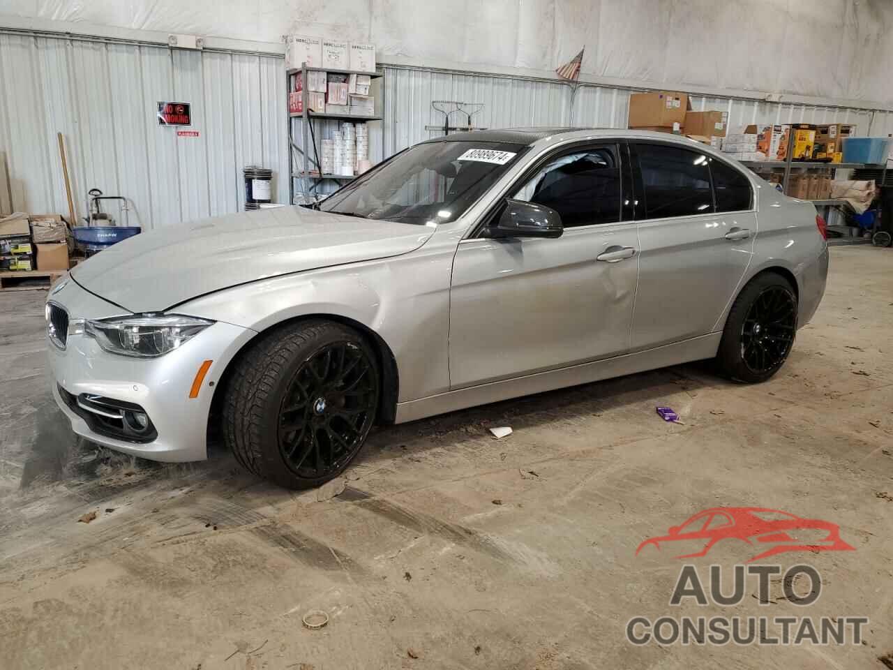 BMW 3 SERIES 2017 - WBA8B7G58HNU37599