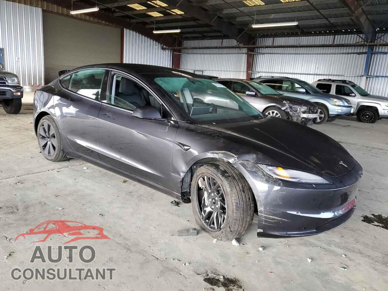 TESLA MODEL 3 2025 - 5YJ3E1EA2SF904698