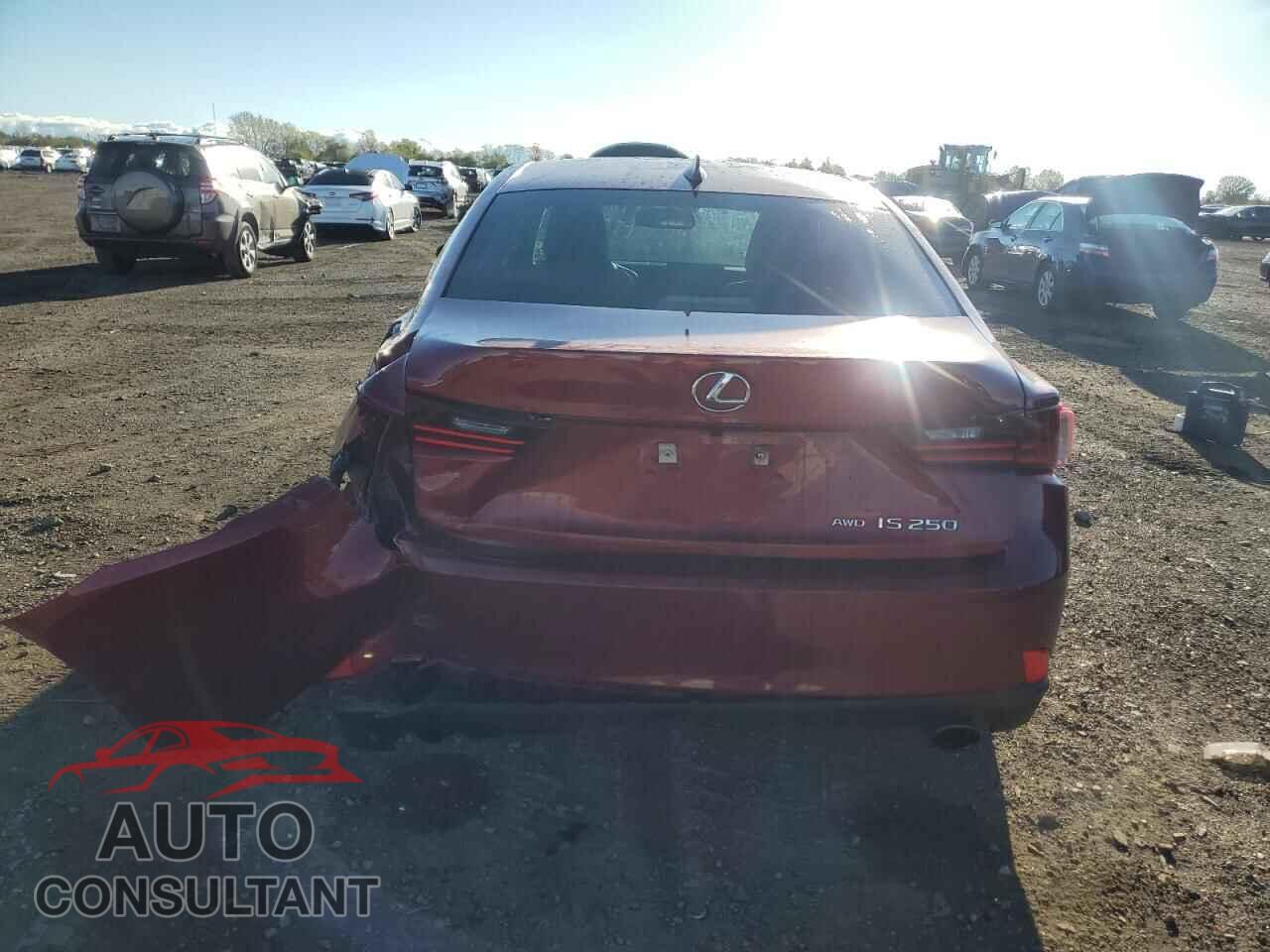 LEXUS IS 2014 - JTHCF1D28E5010295