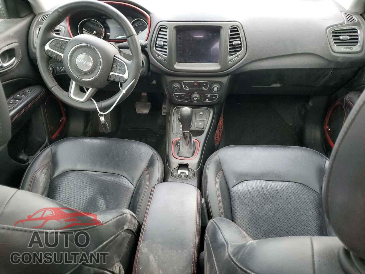 JEEP COMPASS 2018 - 3C4NJDDB7JT206331