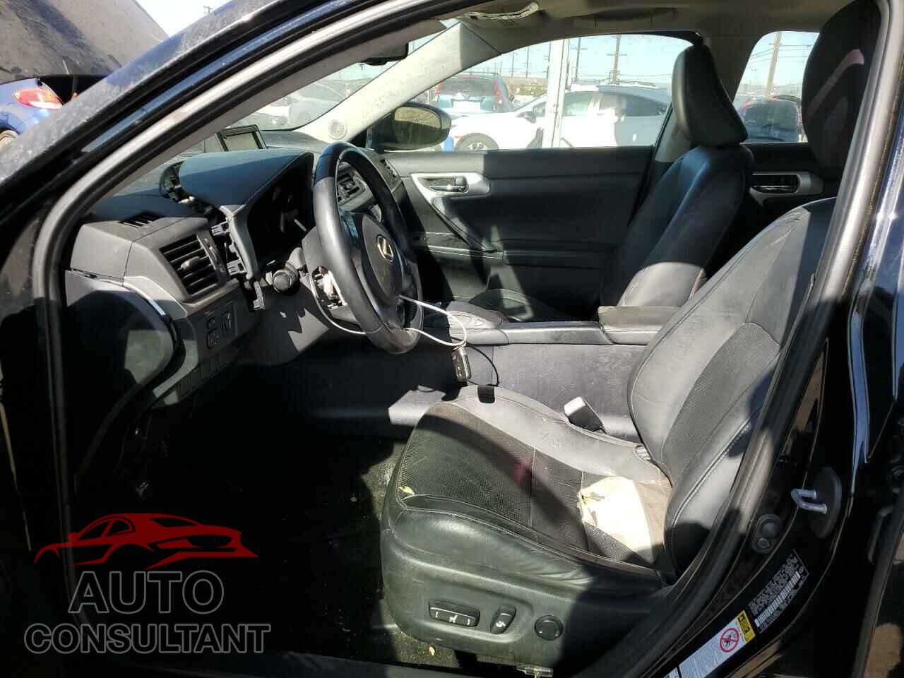 LEXUS CT 200 2012 - JTHKD5BH1C2090232