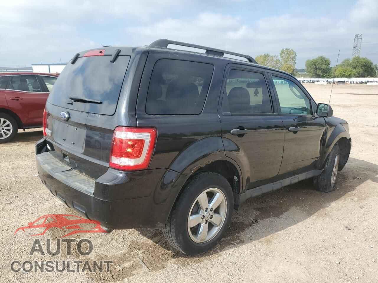 FORD ESCAPE 2011 - 1FMCU0D70BKC61057