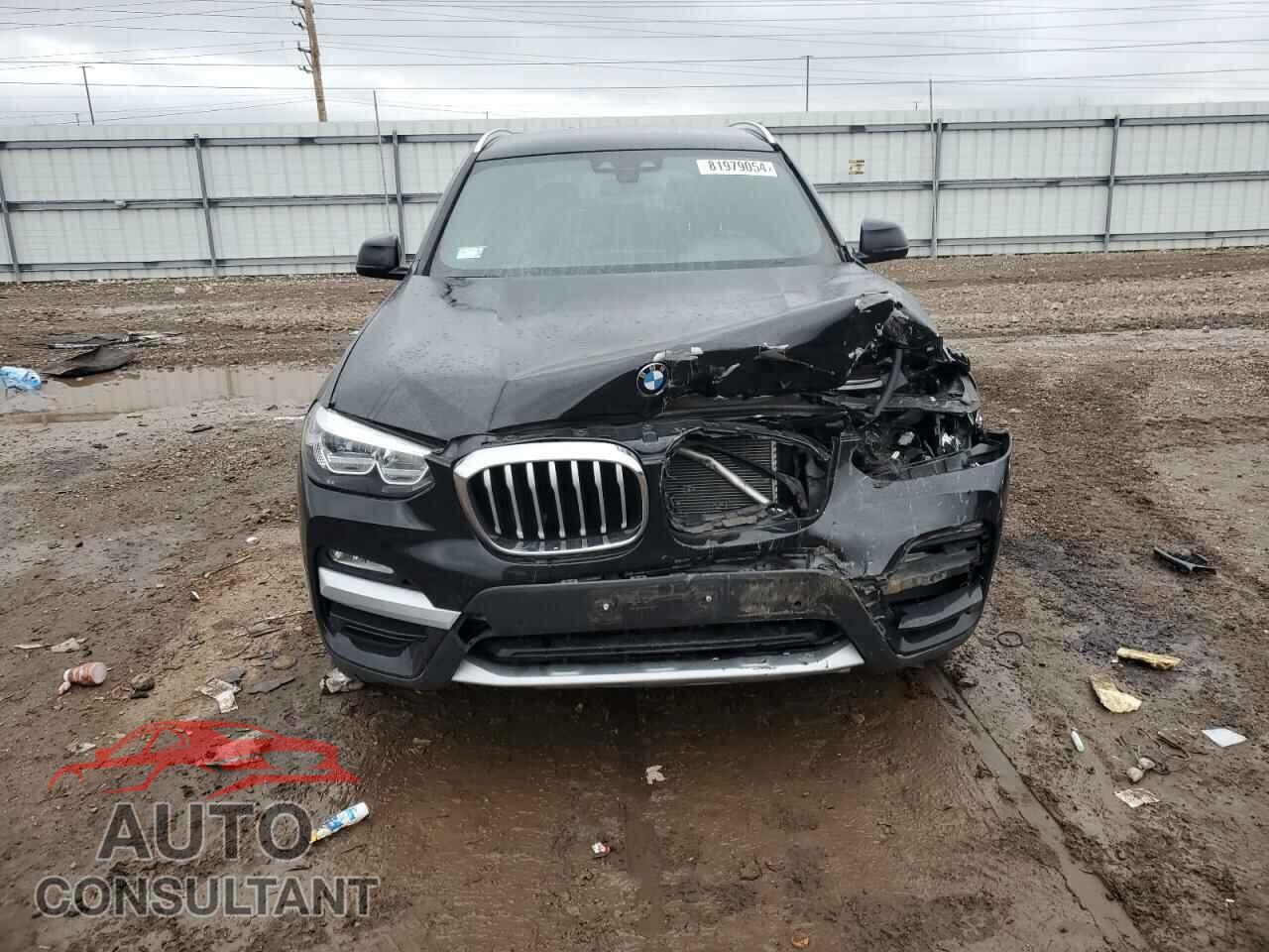 BMW X3 2019 - 5UXTR9C53KLE21096