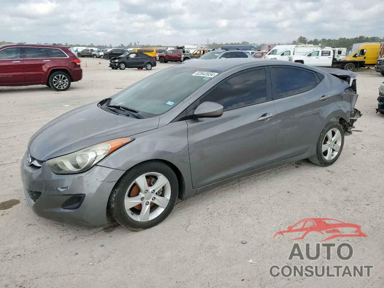 HYUNDAI ELANTRA 2013 - 5NPDH4AE5DH310956