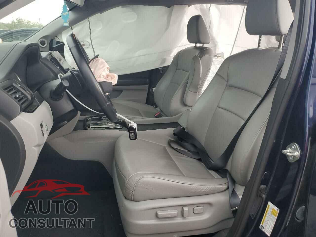 HONDA PILOT 2019 - 5FNYF5H66KB013959
