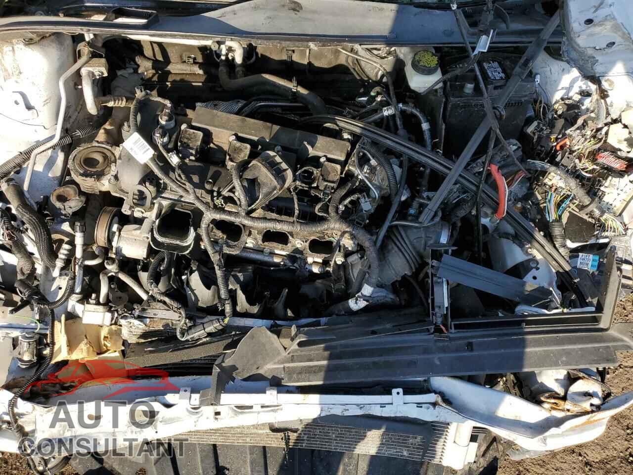 FORD FOCUS 2017 - 1FADP3E26HL293671