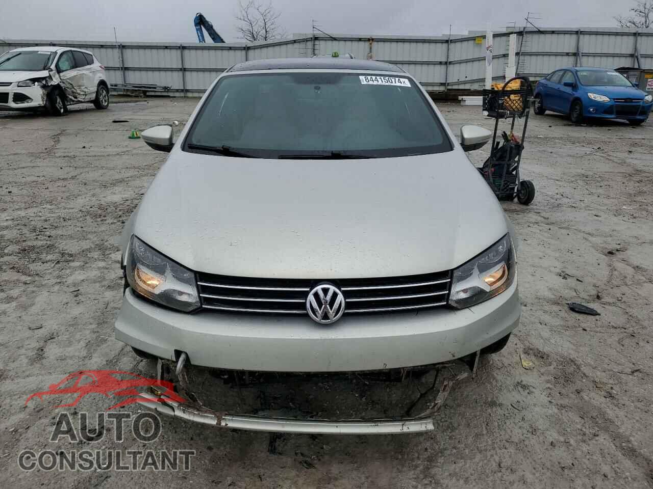 VOLKSWAGEN EOS 2012 - WVWBW7AH2CV016342
