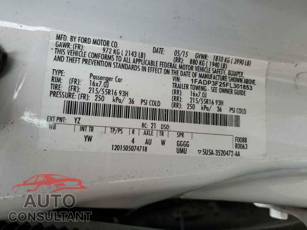 FORD FOCUS 2015 - 1FADP3F25FL301853