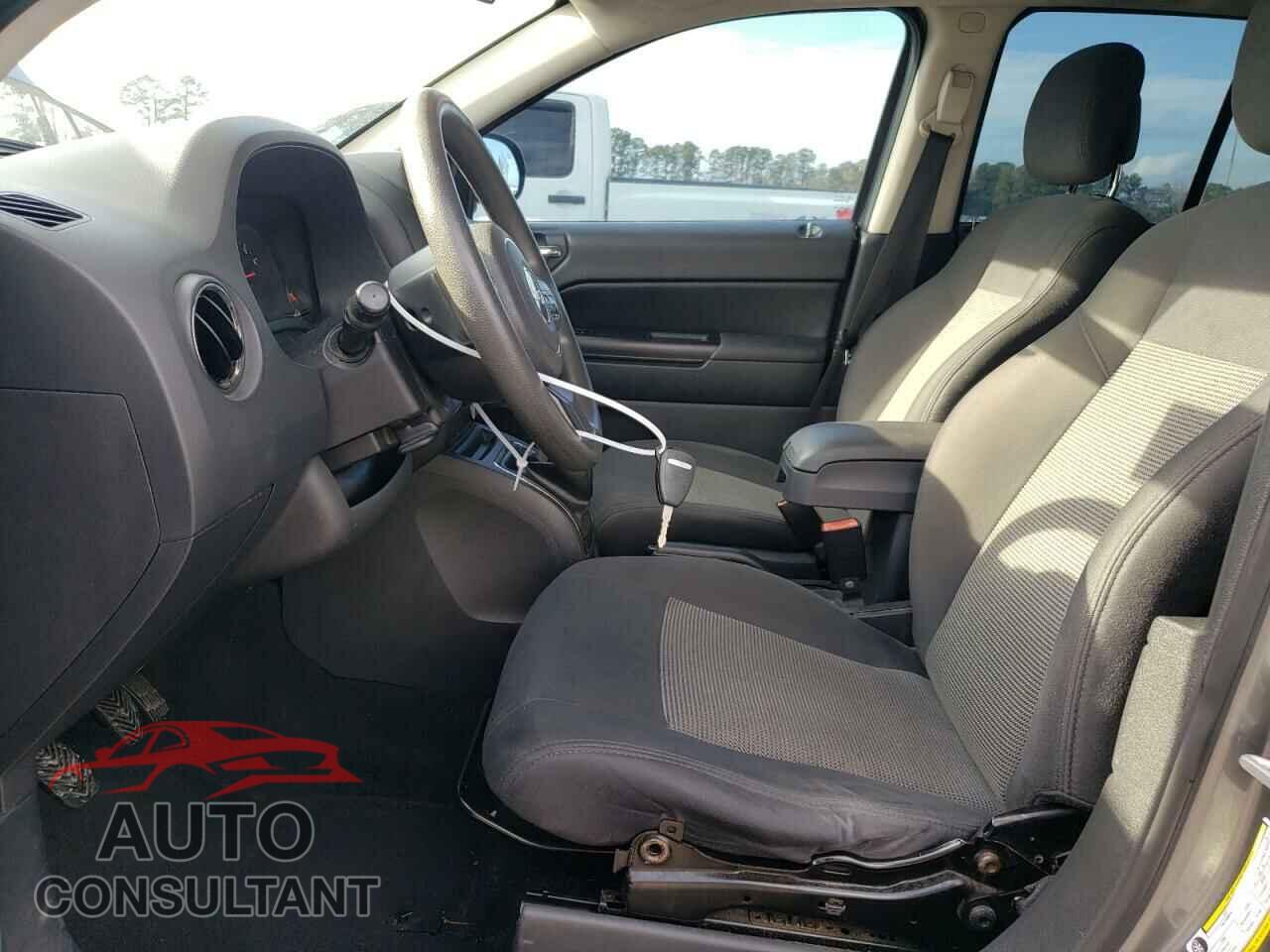 JEEP COMPASS 2011 - 1J4NT1FA7BD231941