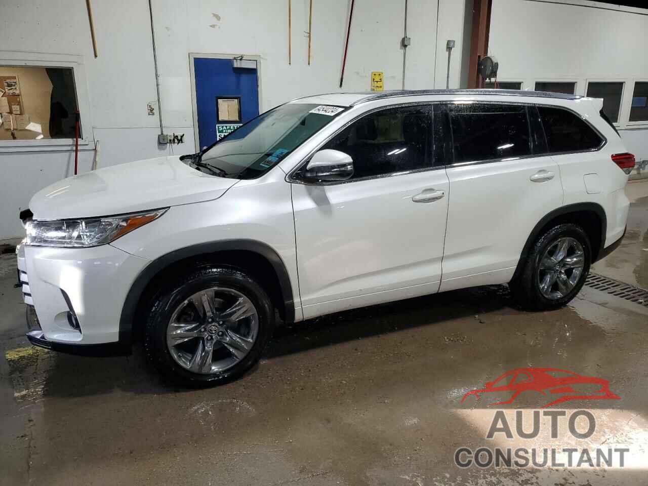 TOYOTA HIGHLANDER 2018 - 5TDKZRFH1JS274676